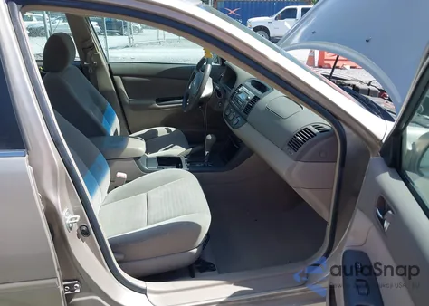 2006 Toyota Camry Le/Se/Std/Xle z USA, uszkodzony, nr VIN 4T1BE32K66U138682